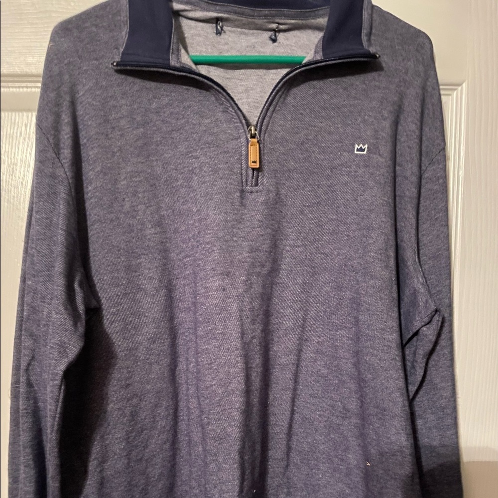 Mens pullover